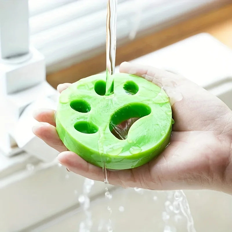 Pet hair cleaner